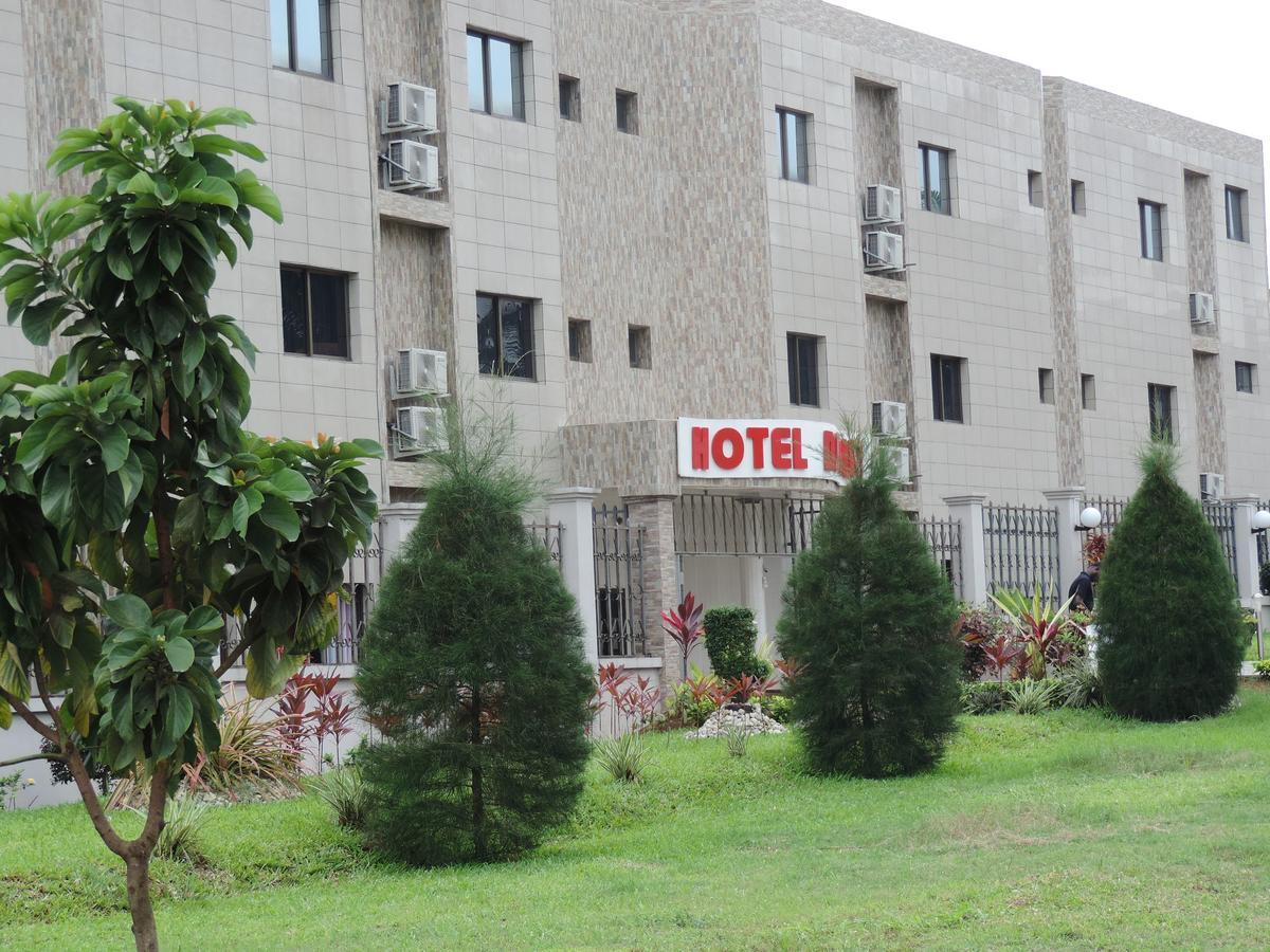 Hotel Djigui Abidjan Bagian luar foto